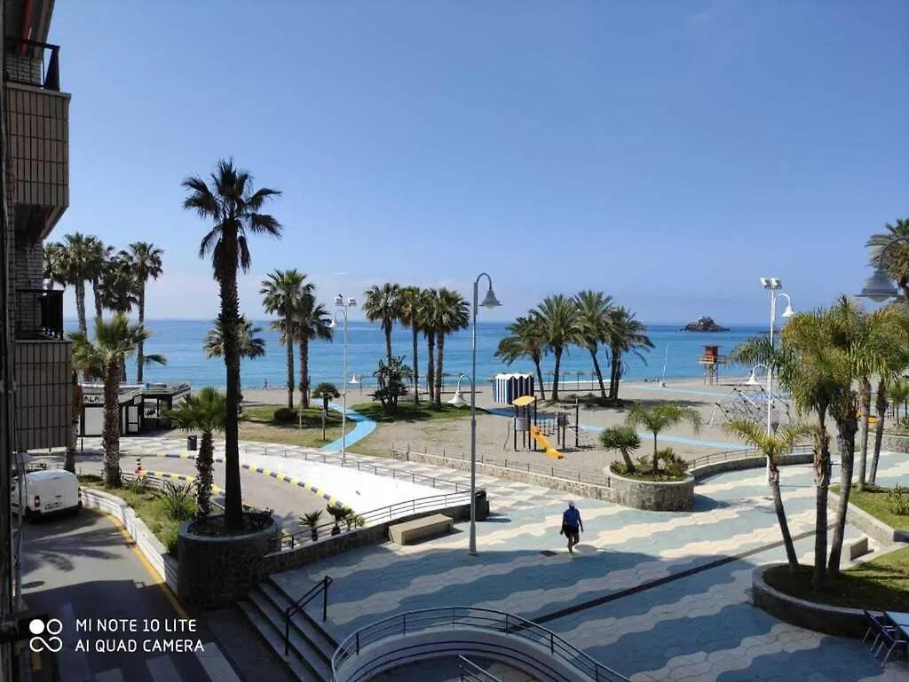 Apartamento Centro-Primera Linea De Playa Almuñécar